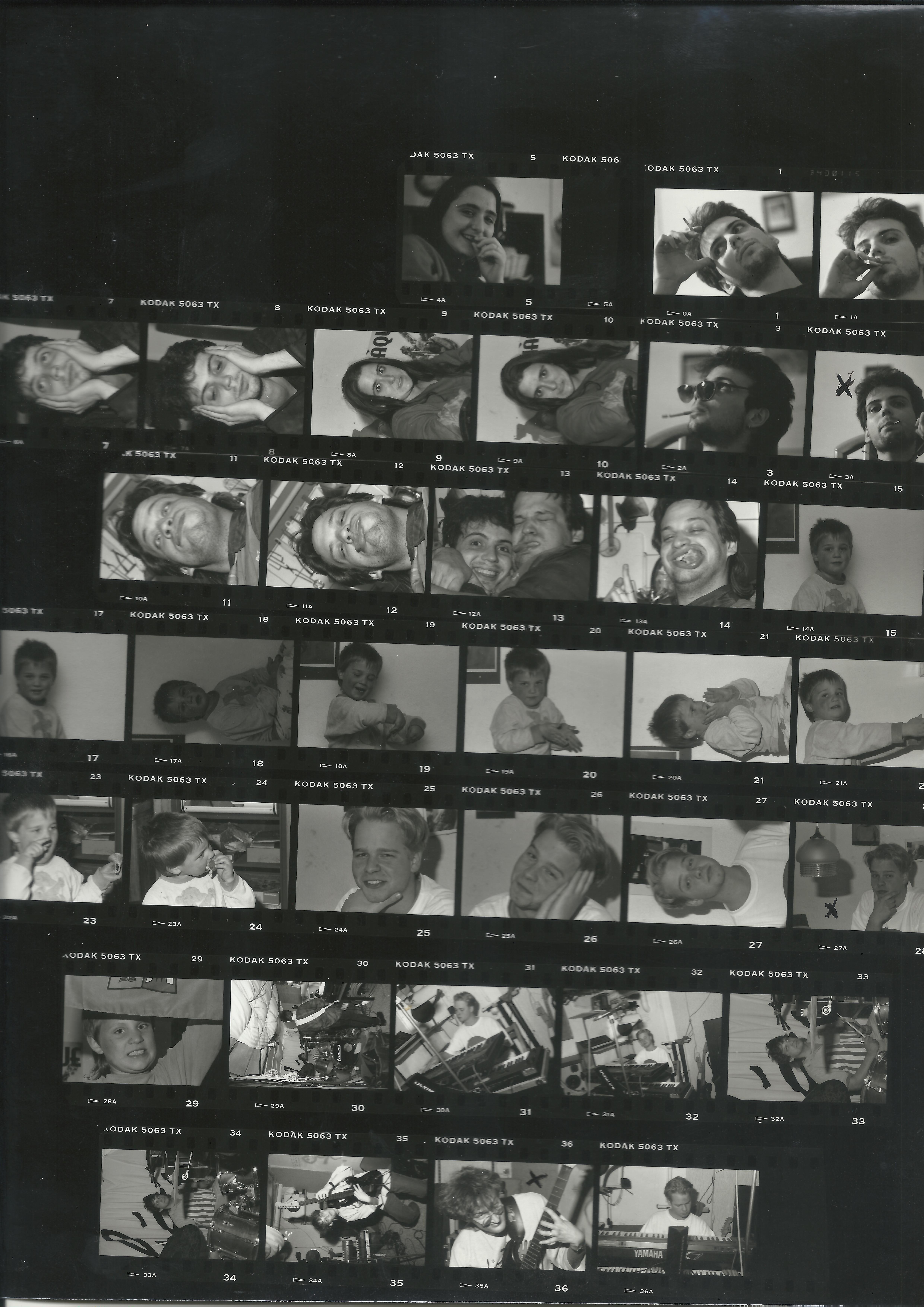 1997_01_hans_macht_fotos_bei_sich_zuhause_auch_von_der_band_chque_004.jpg
Size: 2.65 MB
Created: 2025-09-05 15:22:21
Edited: 2024-03-24 09:50:59
Mime Type: image/jpeg 1997_01_hans_macht_fotos_bei_sich_zuhause_auch_von_der_band_chque_004.jpg
Size: 2.65 MB
Created: 2025-09-05 15:22:21
Edited: 2024-03-24 09:50:59
Mime Type: image/jpeg